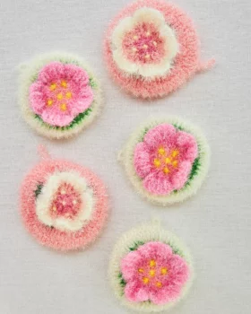 Éponge fleur rose