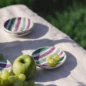 Coupelle Céramique Râpe Ail Rayures Violet Menthe